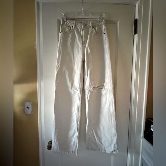Bershka off white wide leg denim jeans.w split hem NWOT 4 - Picture 1 of 13
